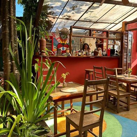 Mais Que Nada Itacaré - Hostel, Bar&Breakfast Exterior foto