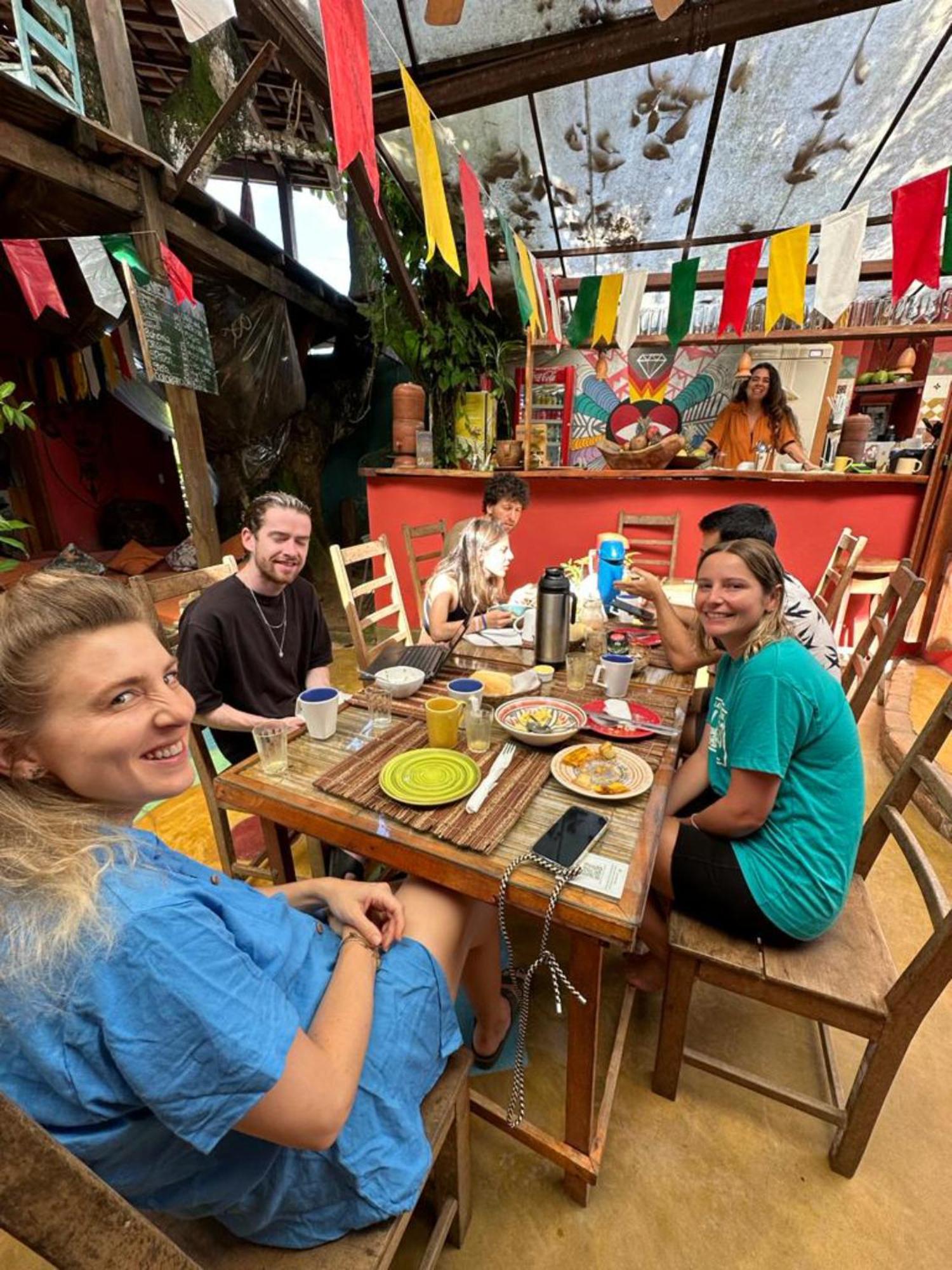 Mais Que Nada Itacaré - Hostel, Bar&Breakfast Exterior foto